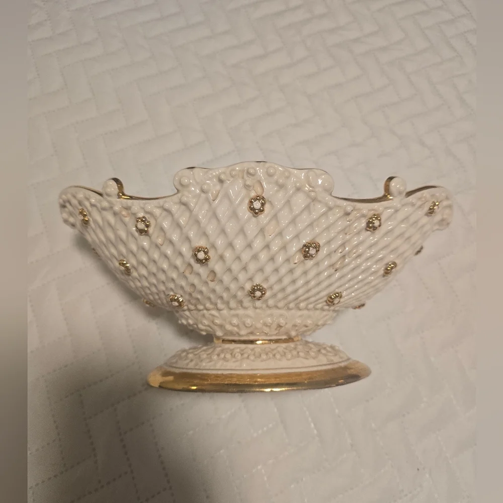 Italy Elegant Cream and Gold hand painted Decorative Bowl - Picture 2 of 11